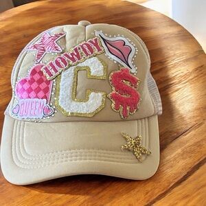 Personalized Women’s “C” Beige Cap with Decorative Patches
